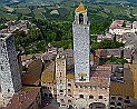 Blick vom Torre Grossa San-Gimignano File source: http://commons.wikimedia.org/wiki/File:Towers_of_San_Gimignano,_Tuscany,_Italy._View_from_Torre_Grossa_tower._2014.JPG