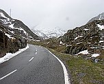 Straße zum Col-du-Grand-Saint-Bernard