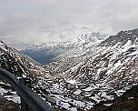 Straße zum Col-du-Grand-Saint-Bernard