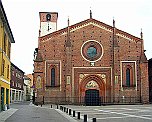 La basilica minore di San Lorenzo La basilica minore di San Lorenzo di Mortara