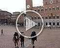 Die Pilger auf Piazza Campo Siena
