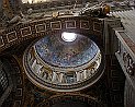 46 Rom Vatikan Petersdom innen Seitenkuppel Kuppel im Petersdom